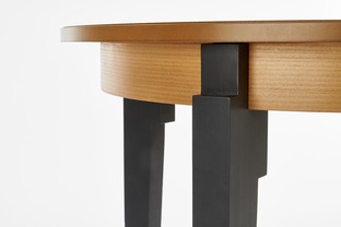 SORBUS table golden oak / graphite