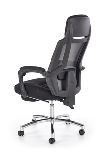 FREEMAN o. chair