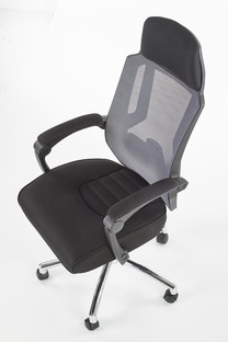 FREEMAN o. chair