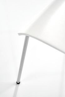 K155 chair color: white