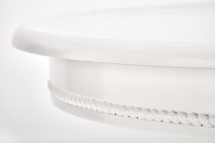 WILLIAM table color: white