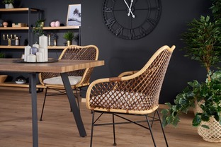 BERLIN table