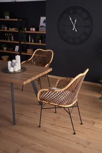 BERLIN table