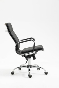 MANTUS chair color: black