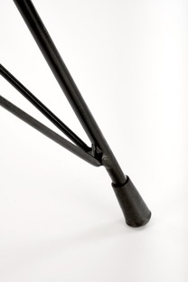 K335 chair