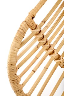 K335 chair