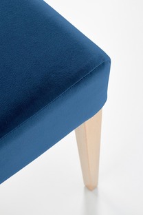 CLARION chair, color: honey oak / MONOLITH 77