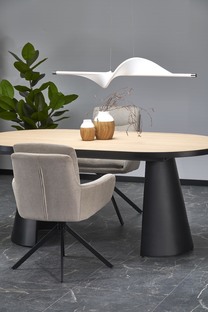 GIACOMO table natural/black