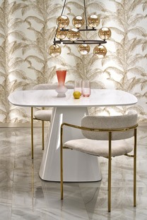K537 chair, creamy