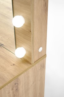 HOLLYWOOD color: artisan oak