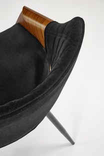 K586 chair, color: walnut / black
