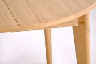 MAGNUS extension table matt natural oak