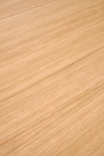 MAGNUS extension table matt natural oak