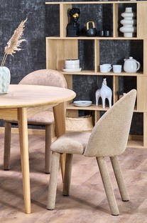K598 chair, brown
