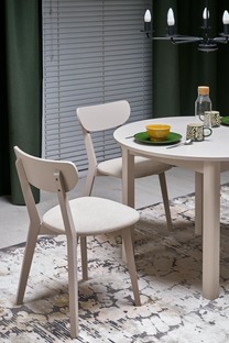 BUGGI 2 chair cashmere / Curio 09