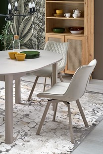 K520_CS chair, cashmere / light beige