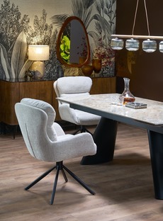 K593 chair, light beige