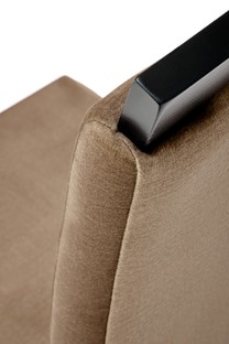 CLARION 2 chair, black / Monolith 09 (beige)