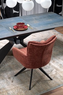 K540 chair, cinnamon, pocket springs in the seat