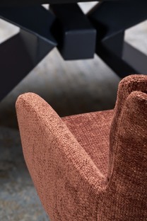 K540 chair, cinnamon, pocket springs in the seat