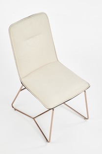 K390 chair