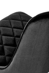 K450 chair color: black