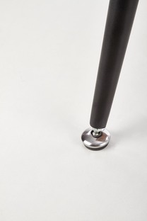 LARSON table